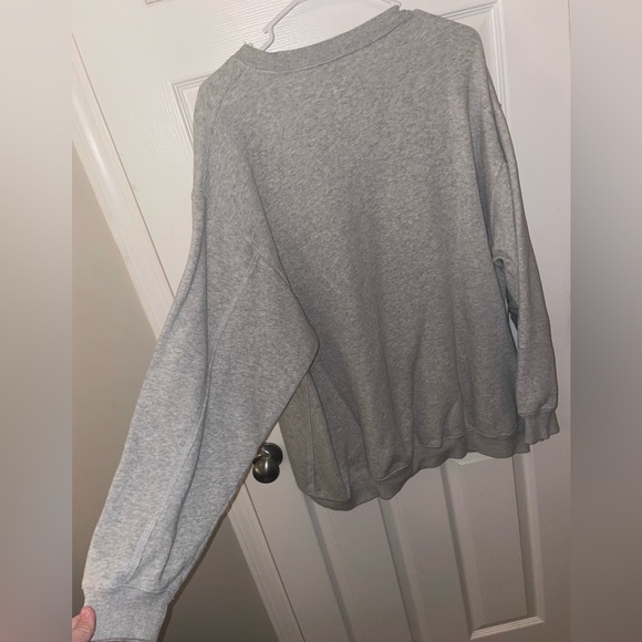 Aerie exposed seam gray sweatshirt size XL! - Picture 2 of 4